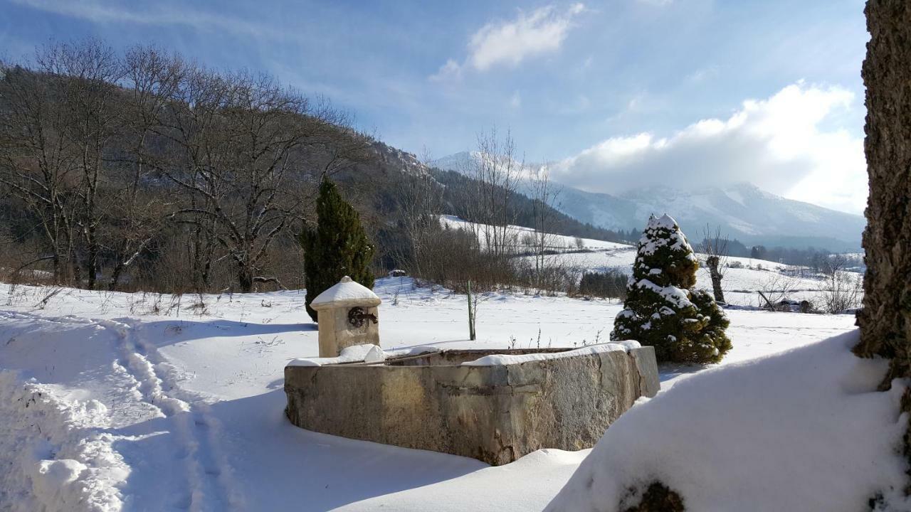 Maison D'Hotes Agathe Et Sophie Lans-en-Vercors Exterior photo